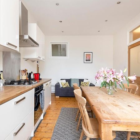 Tasteful 1-Bedroom Apartment Near Edinburgh Meadows Экстерьер фото